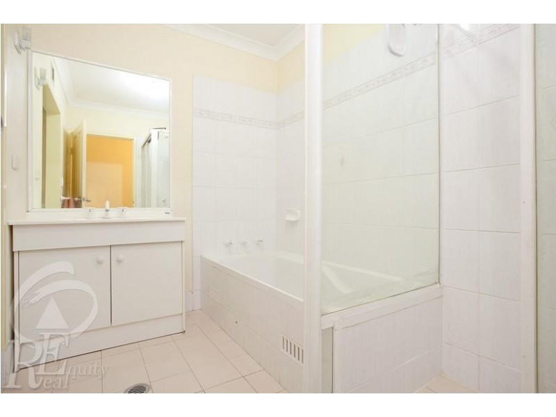 22/6 Mead Drive, Chipping Norton NSW 2170