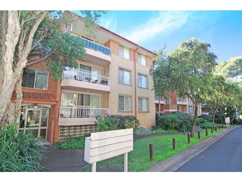 1/4 Mead Drive, Chipping Norton NSW 2170