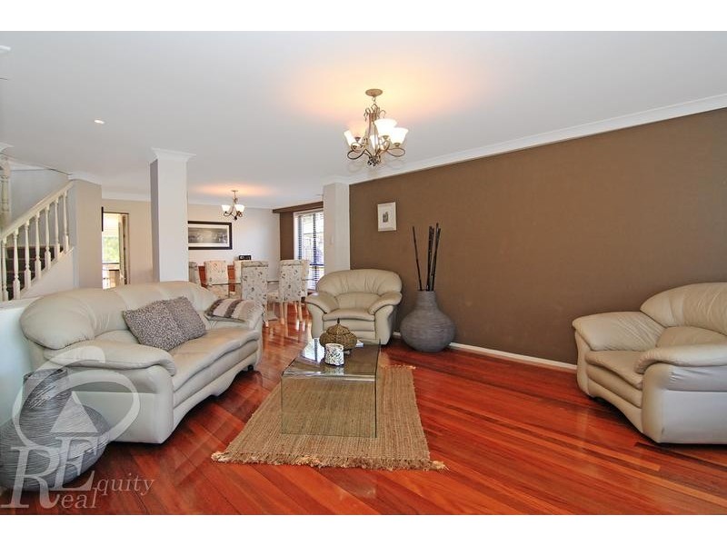 24 Sanctuary Place, Chipping Norton NSW 2170