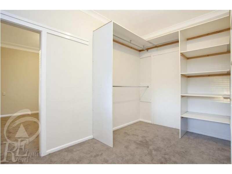 61 Bungarra Crescent, Chipping Norton NSW 2170