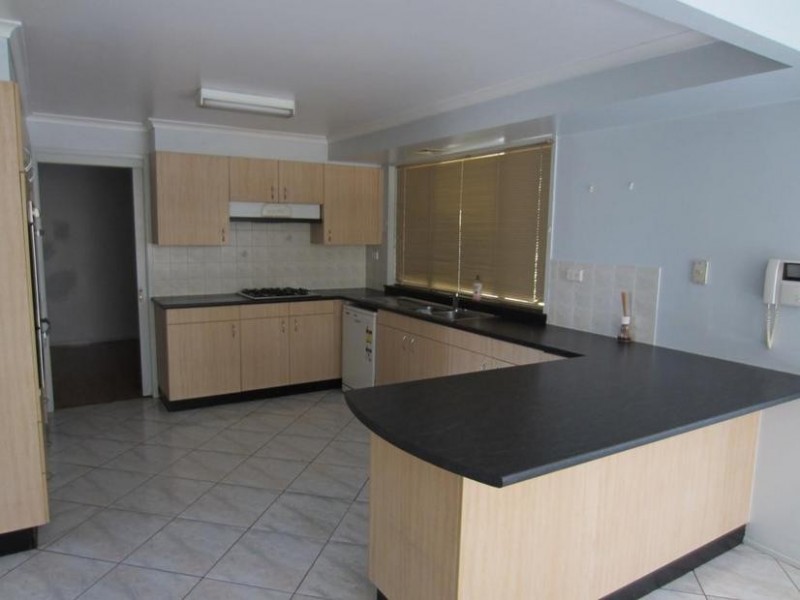 37 Derby Crescent, Chipping Norton NSW 2170