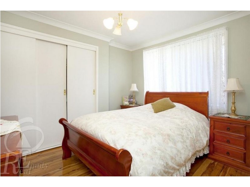 48 Rugby Crescent, Chipping Norton NSW 2170