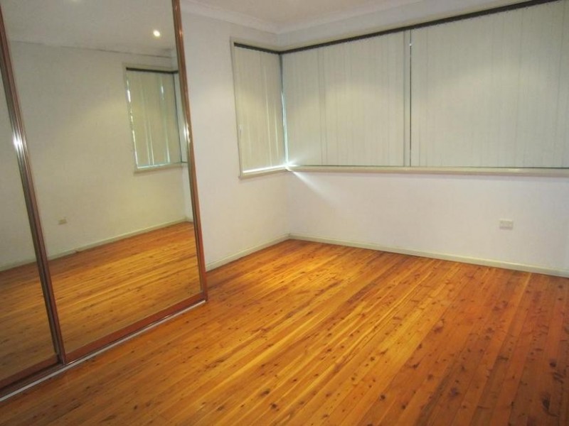 6 Whelan Avenue, Chipping Norton NSW 2170