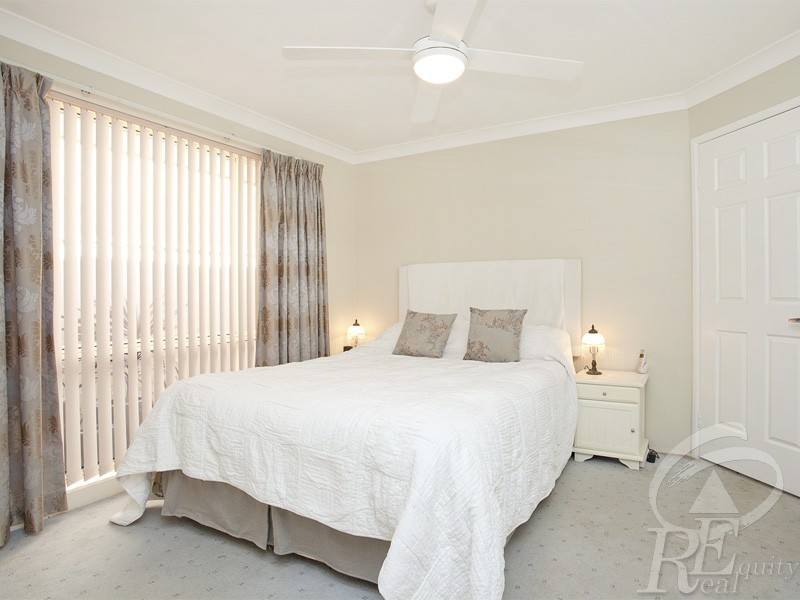12 Sea Spray Court, Chipping Norton NSW 2170