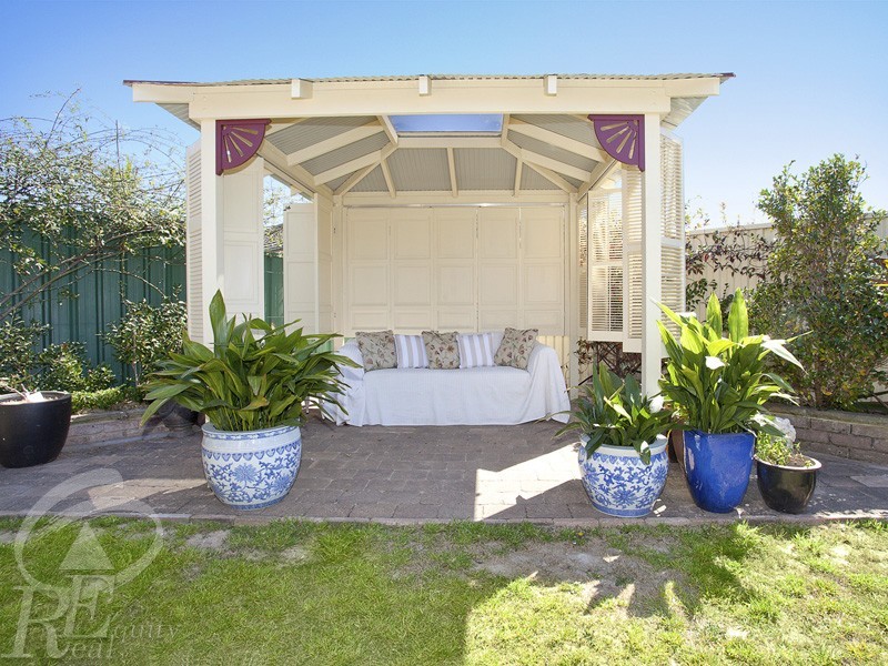 12 Sea Spray Court, Chipping Norton NSW 2170