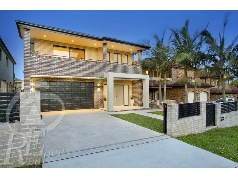 30 Taronga Street, Hurstville NSW 2220