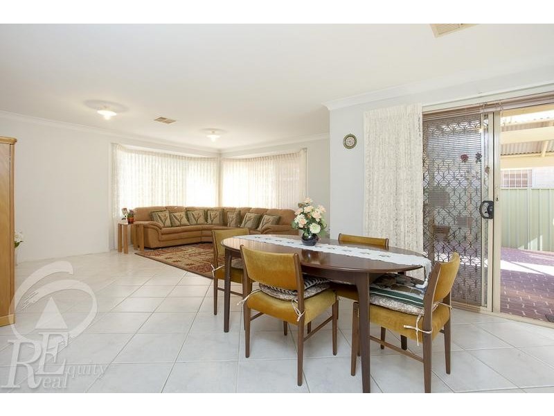 24 Brallos Avenue, Holsworthy NSW 2173