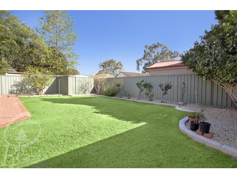 24 Brallos Avenue, Holsworthy NSW 2173
