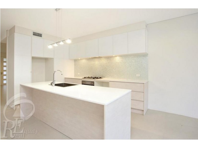 89 Central Avenue, Chipping Norton NSW 2170