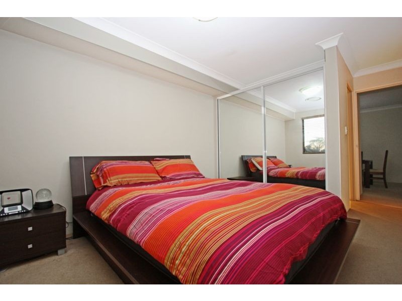 31/211 Mead Place, Chipping Norton NSW 2170