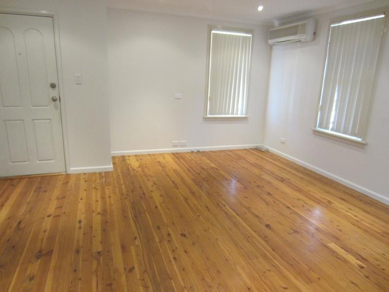 16 Coraki Rd, Bass Hill NSW 2197