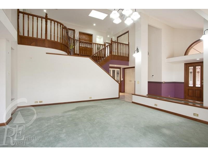 29 Charlton Avenue, Chipping Norton NSW 2170
