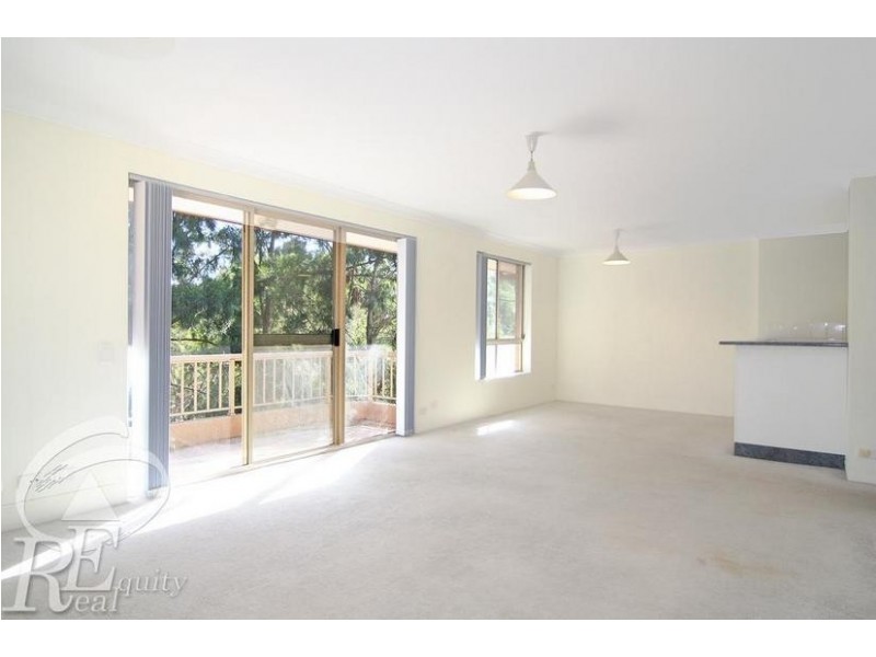 26/5 Mead Dr, Chipping Norton NSW 2170