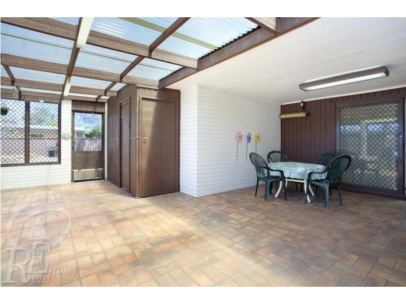 4 Bungarra Crescent, Chipping Norton NSW 2170