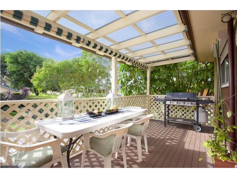 17 Wilkes Avenue, Moorebank NSW 2170