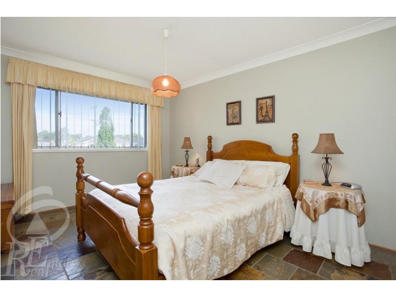 17 Wilkes Avenue, Moorebank NSW 2170