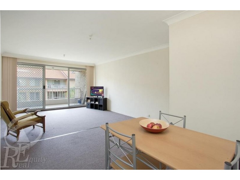 22/7 Mead Drive, Chipping Norton NSW 2170