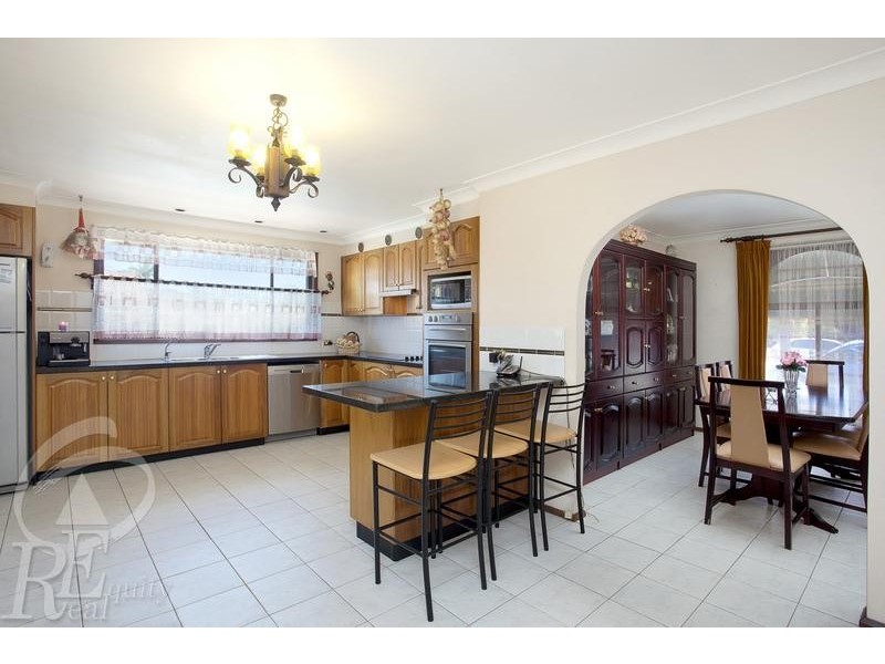 31 Lavington Avenue, Chipping Norton NSW 2170