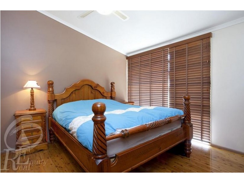 31 Elouera Crescent, Moorebank NSW 2170