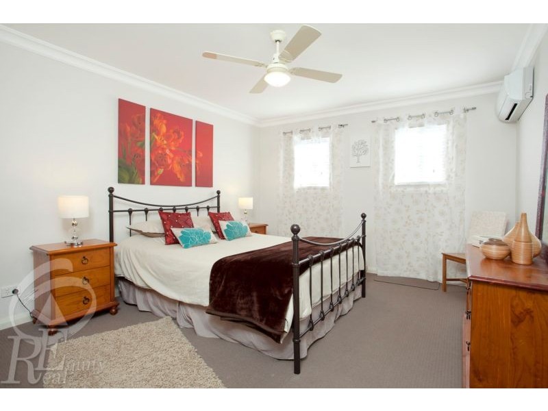 30 Sammut Crescent, Chipping Norton NSW 2170