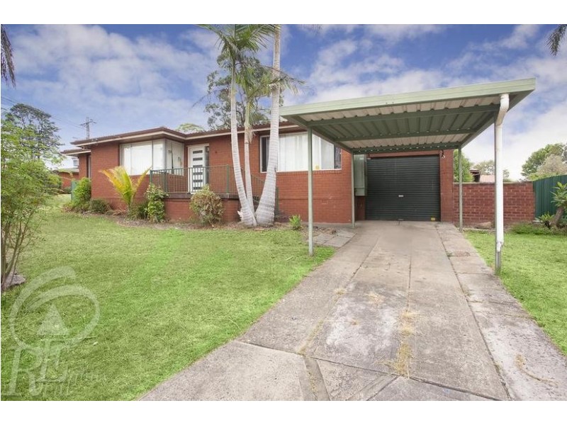 39 Bangalow Avenue, Chipping Norton NSW 2170