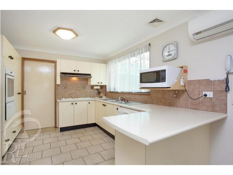 4 Haddenham Street, Chipping Norton NSW 2170