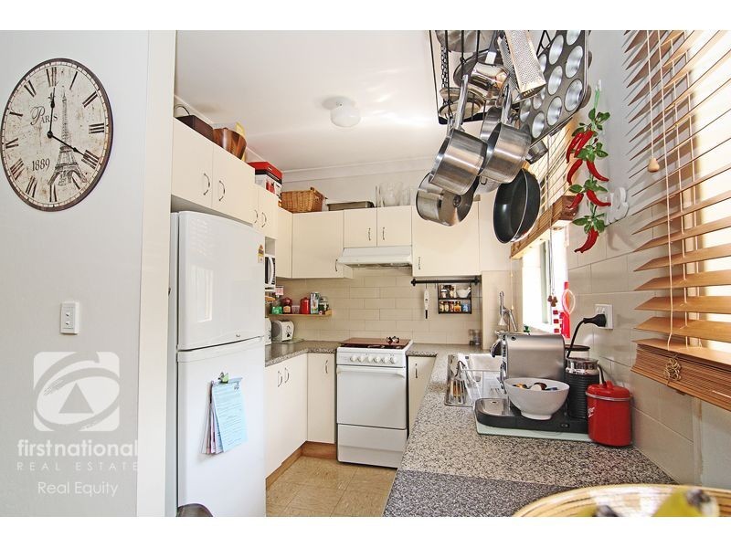 2/211 Mead Place, Chipping Norton NSW 2170
