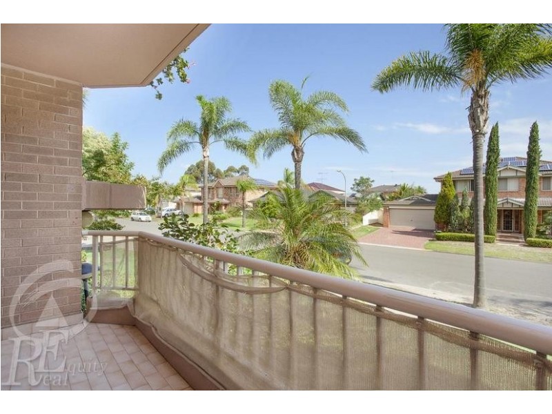 4/12 Frank Oliveri Drive, Chipping Norton NSW 2170