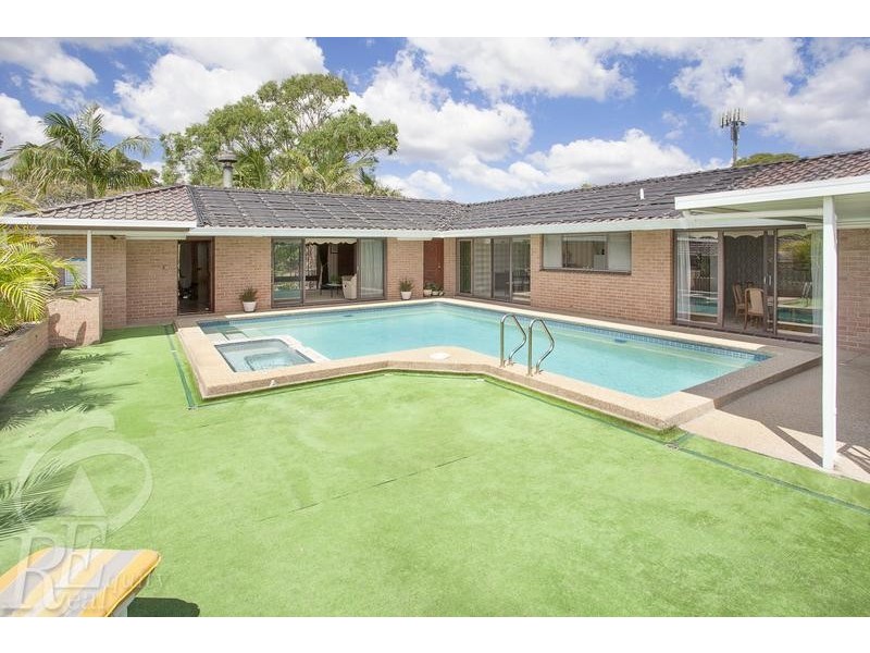 15 Clyde Avenue, Moorebank NSW 2170