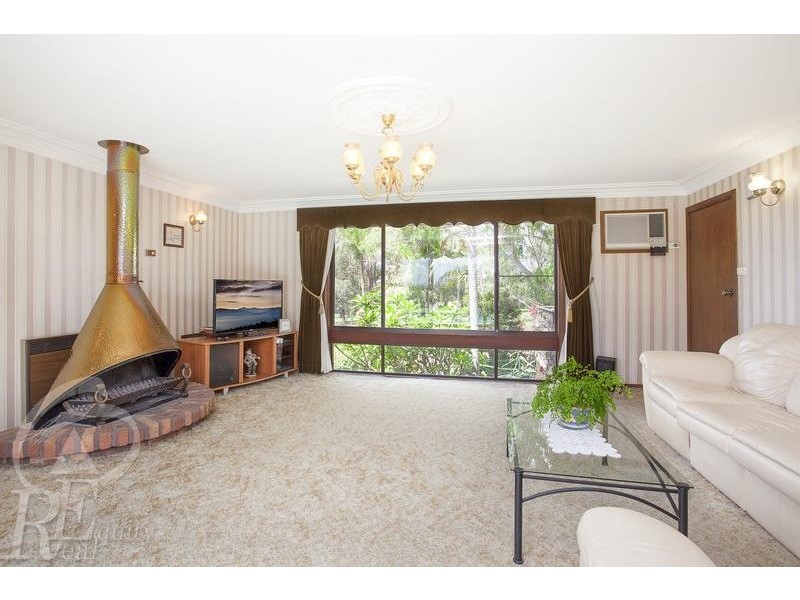 15 Clyde Avenue, Moorebank NSW 2170