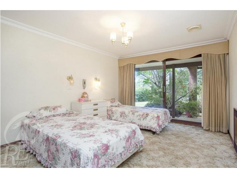 15 Clyde Avenue, Moorebank NSW 2170