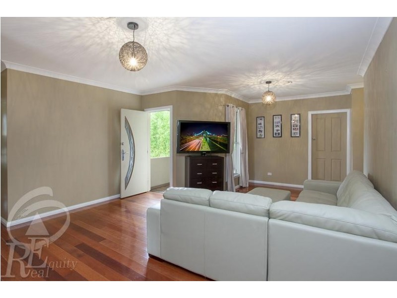 69 Clyde Avenue, Moorebank NSW 2170