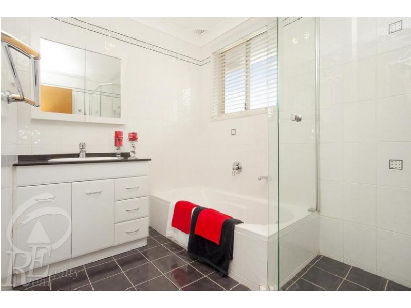 34 Westbury Street, Chipping Norton NSW 2170