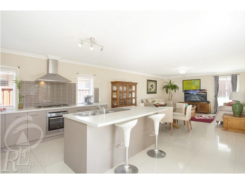 80 Christiansen Blvd, Moorebank NSW 2170