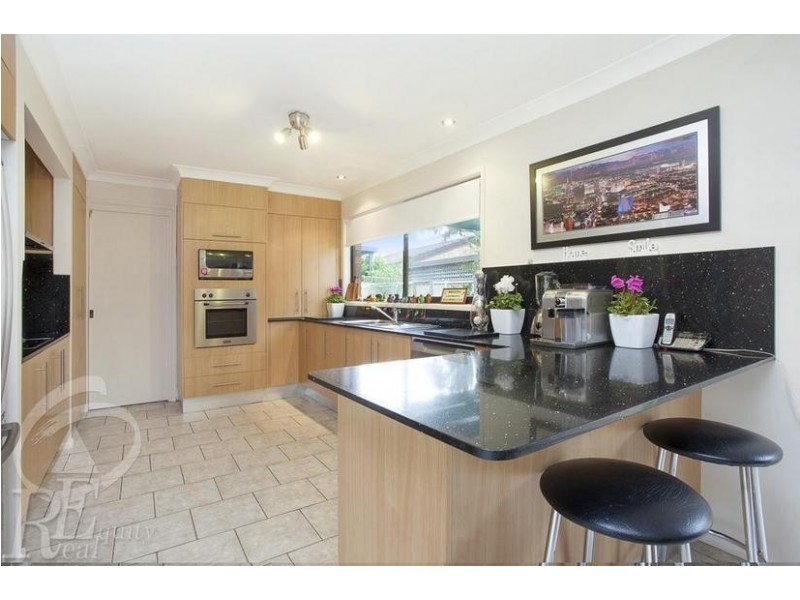 1 Rudham Place, Chipping Norton NSW 2170