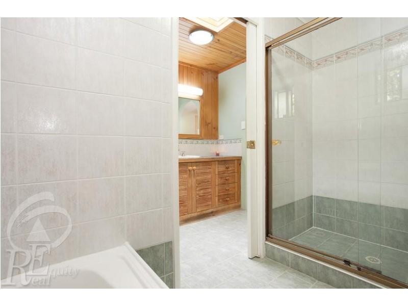 5 Dalby Place, Chipping Norton NSW 2170