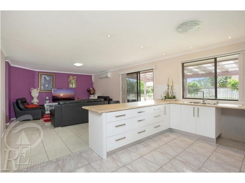 13 Wellwood Avenue, Moorebank NSW 2170