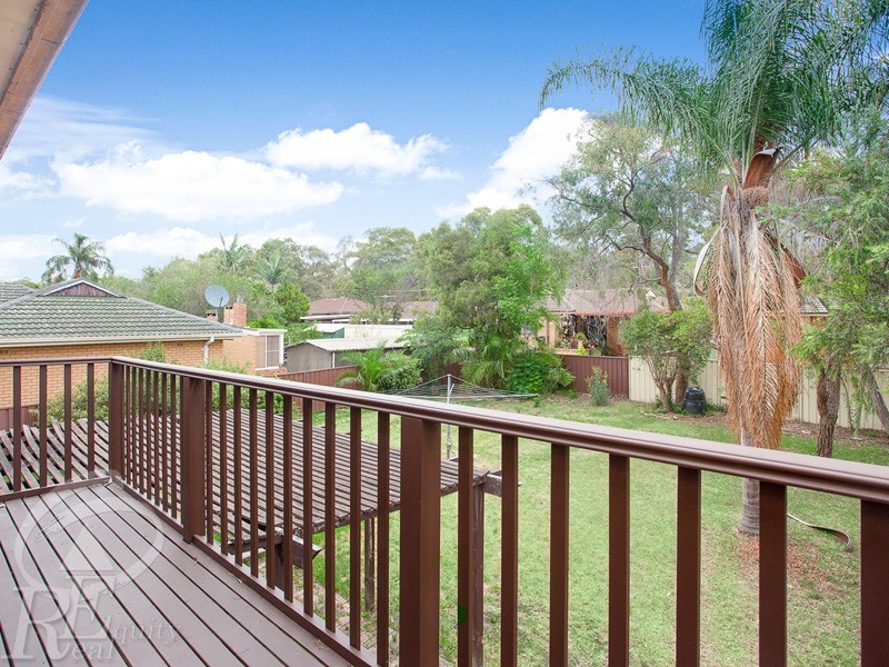 52 Bungarra Crescent, Chipping Norton NSW 2170