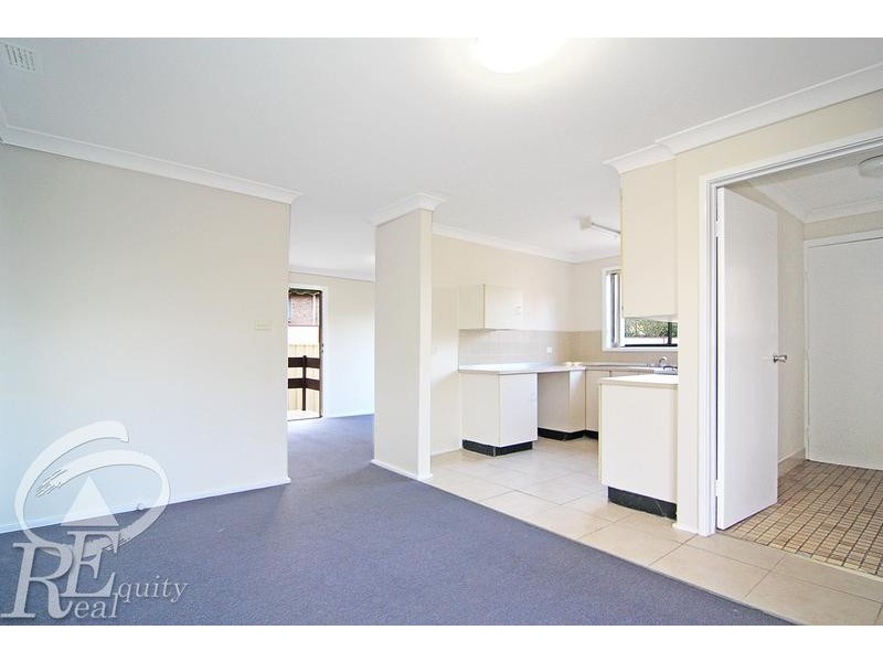 3 Sabre Crescent, Holsworthy NSW 2173