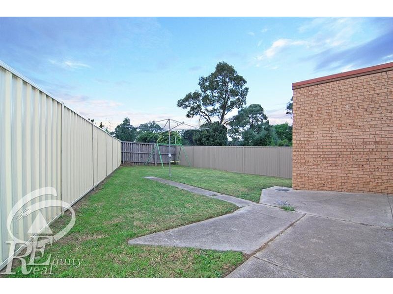 3 Sabre Crescent, Holsworthy NSW 2173