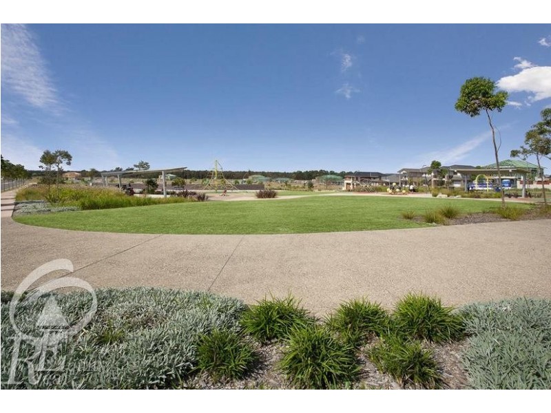 92 Maddecks Avenue, Moorebank NSW 2170