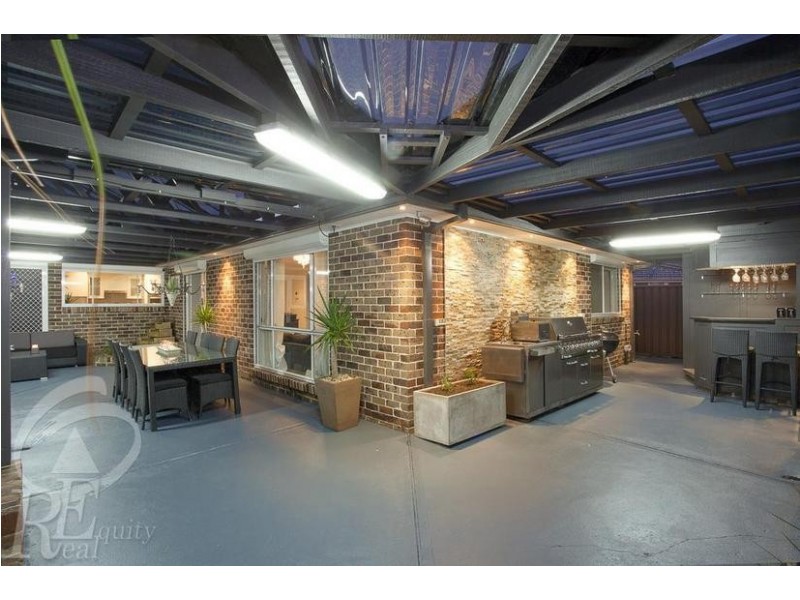 3 Witham Place, Chipping Norton NSW 2170