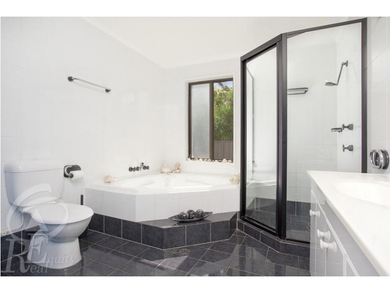 125 Alfred Road, Chipping Norton NSW 2170