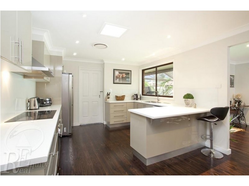 13 Wolverton Avenue, Chipping Norton NSW 2170