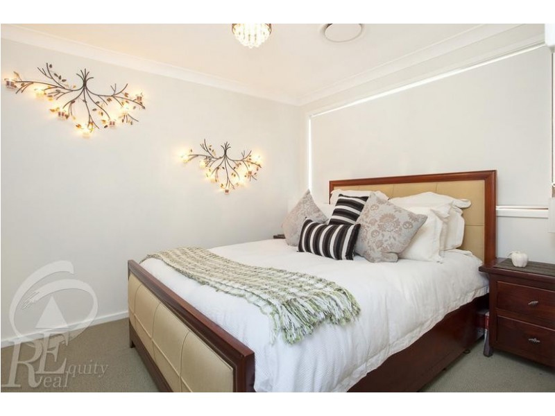 13 Wolverton Avenue, Chipping Norton NSW 2170
