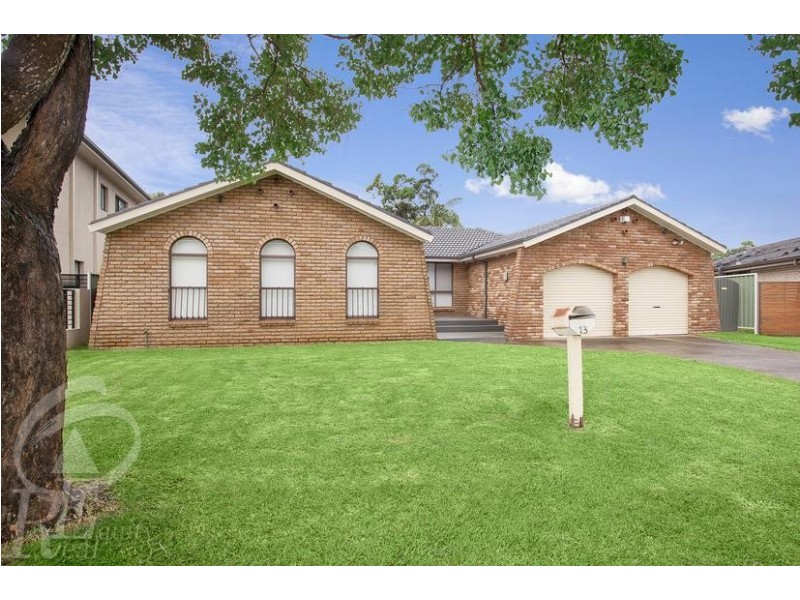 13 Wolverton Avenue, Chipping Norton NSW 2170