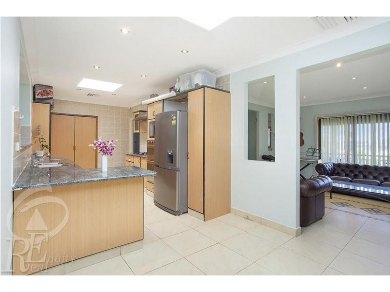 38 Nuwarra Road, Chipping Norton NSW 2170