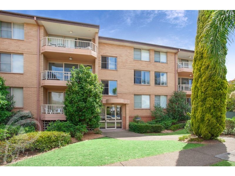 4/14 Frank Oliveri Drive, Chipping Norton NSW 2170