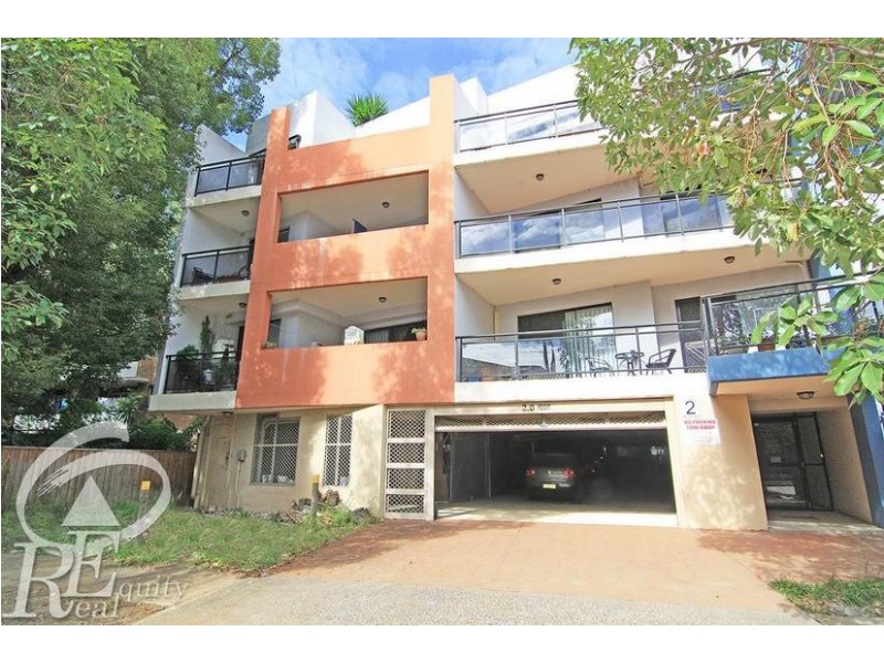 5/2 The Crescent, Fairfield NSW 2165