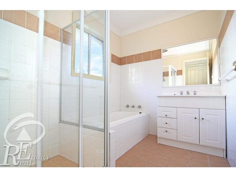 2/54 Central Avenue, Chipping Norton NSW 2170